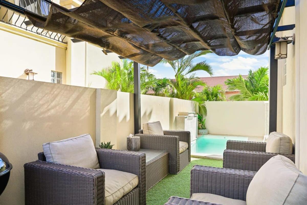 Wonder Apartment In Gold Coast With Private Pool Palm Beach Luaran gambar